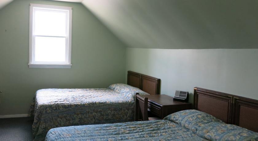 The Austin Inn Lake George Habitación foto
