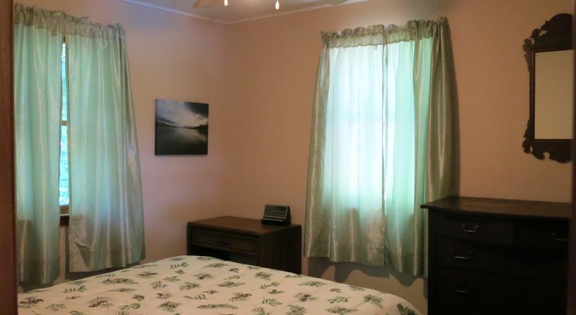 The Austin Inn Lake George Habitación foto